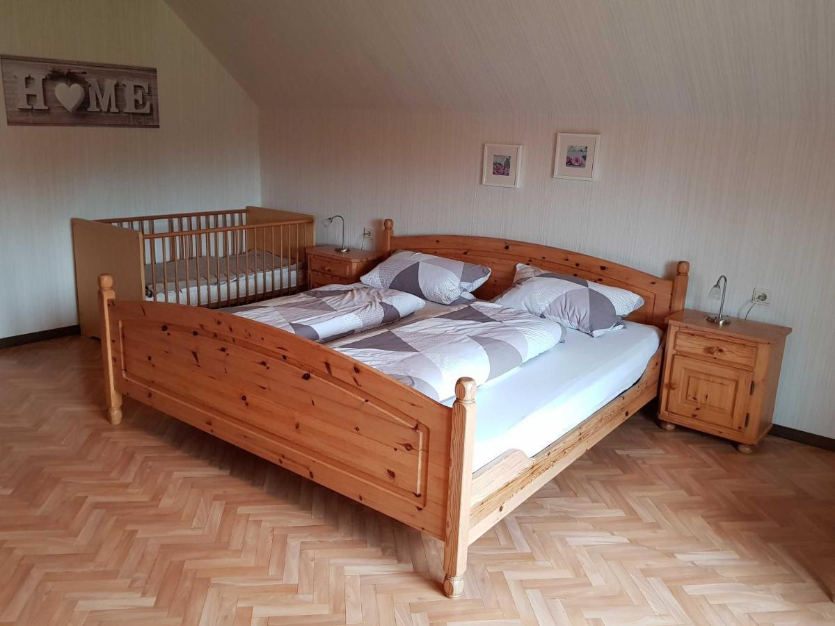 Ferienhaus Voss, 65260 Moormerland Buitenkant foto