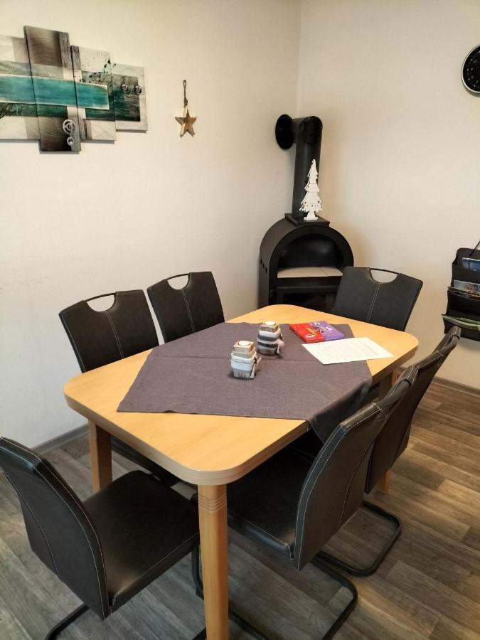 Ferienhaus Voss, 65260 Moormerland Buitenkant foto